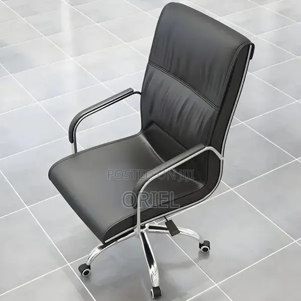 Office Chair : Executive Swivel Office Seat With Padded Armrests