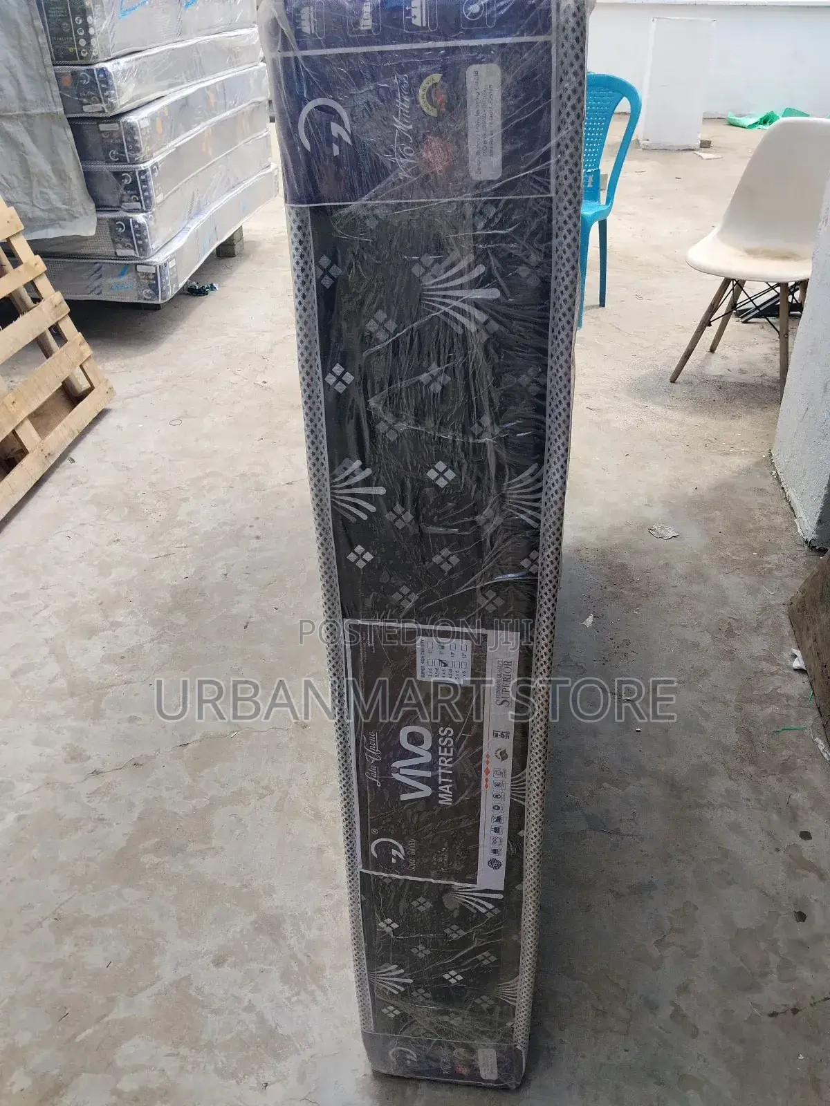 Vivo 4x6 8-Inch High Density Foam Mattress