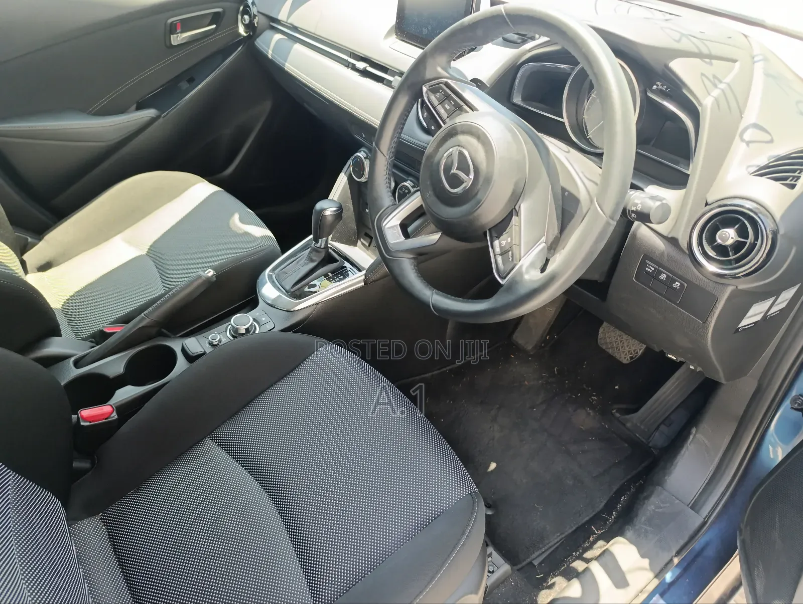 Mazda Demio 2018 Blue