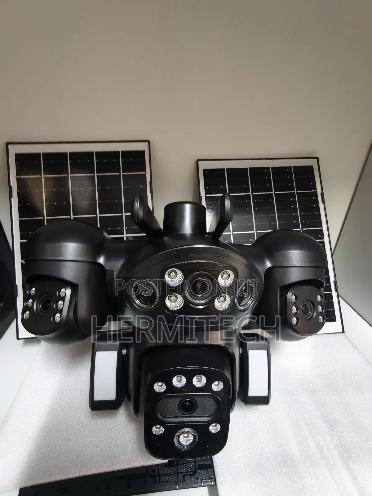 Specialised Wide Range Coverage Quad Lens CCTV 4g Solar Powered PTZ