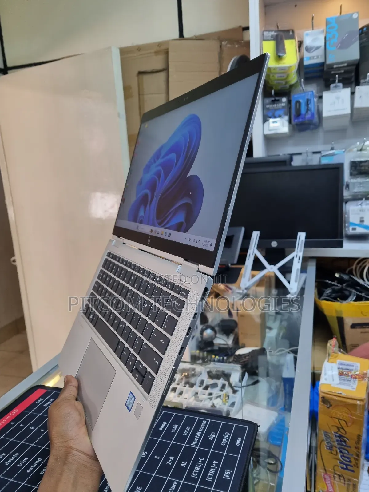Laptop HP EliteBook x360 1030 G4 16GB Intel Core i7 SSD 512GB