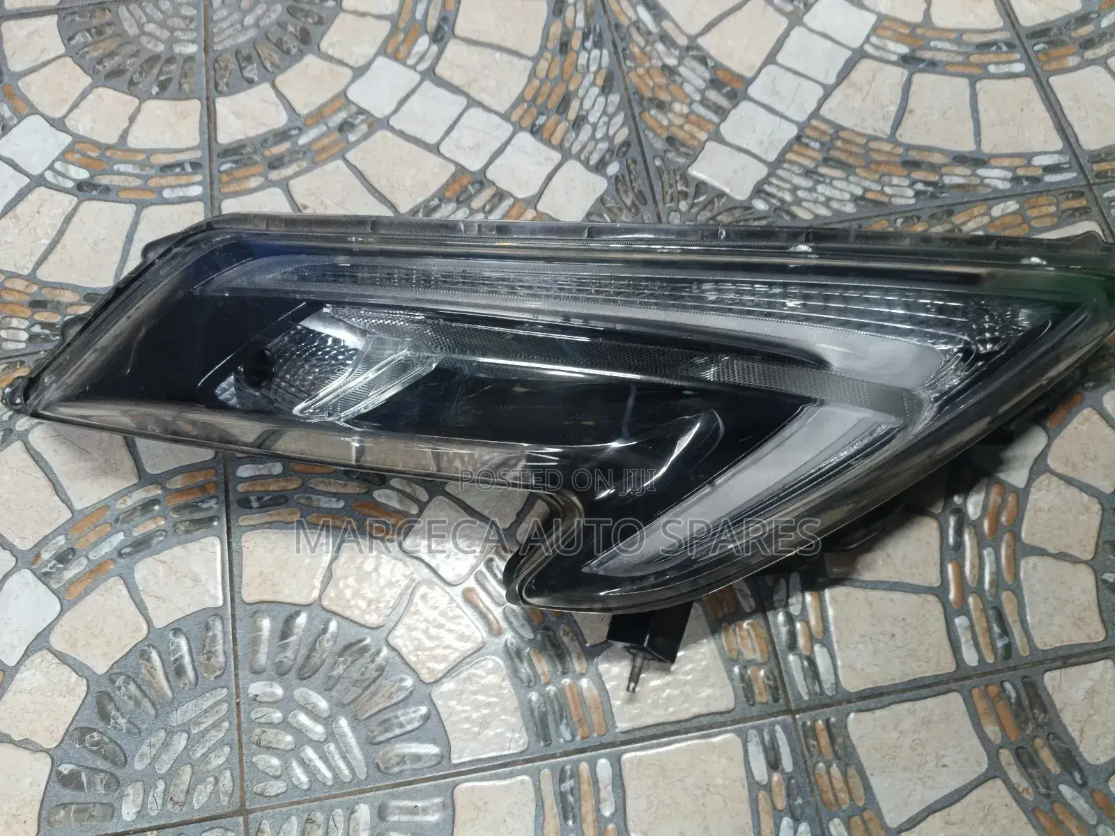 Nissan Juke Headlight 2015