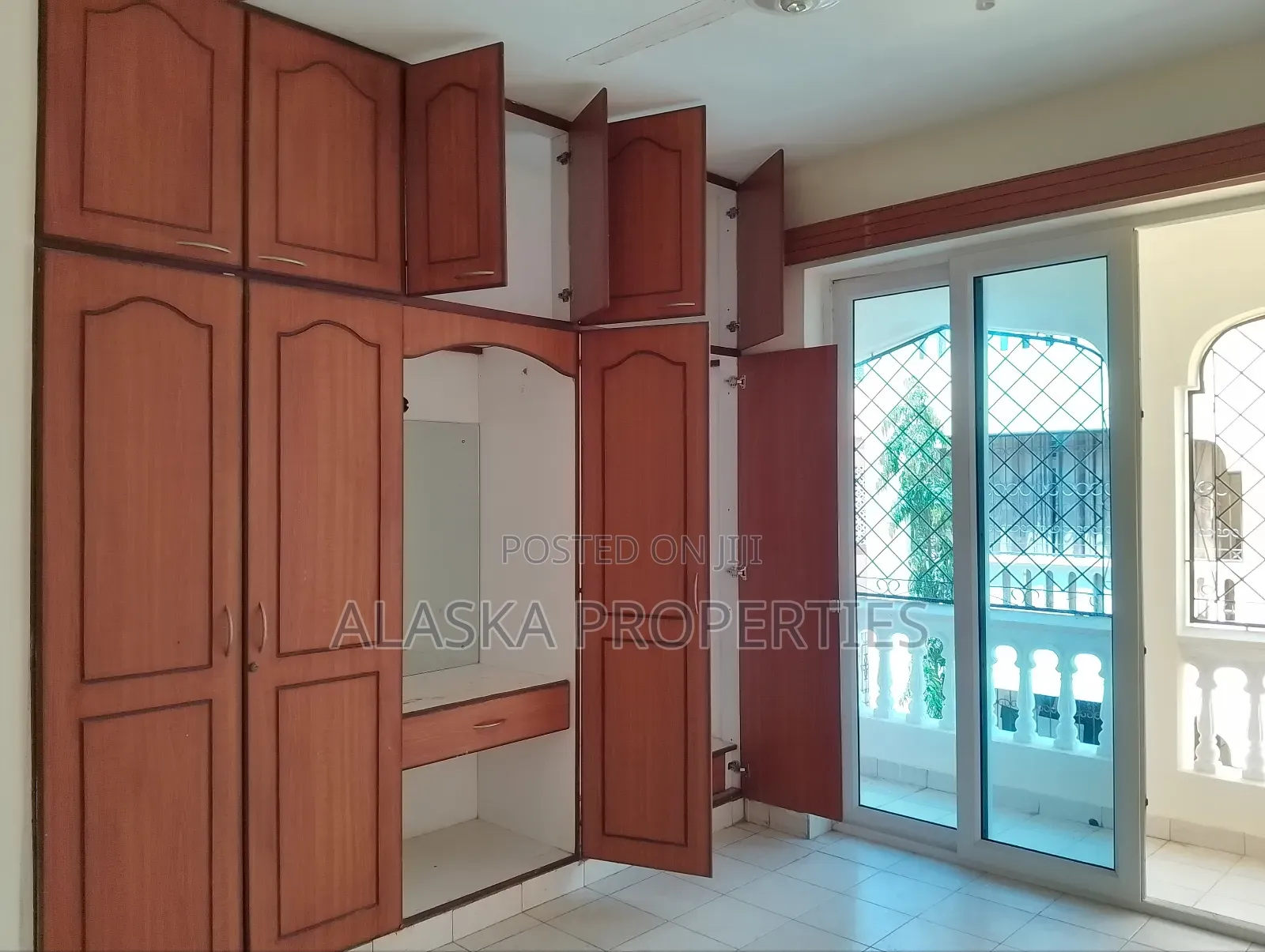 3bdrm Apartment in Nyali Estate for rent