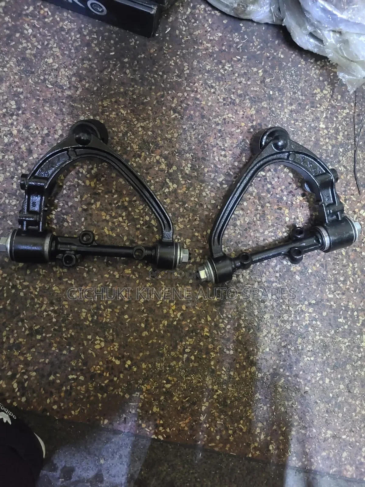 Upper Arms Townace and Toyota Hiace