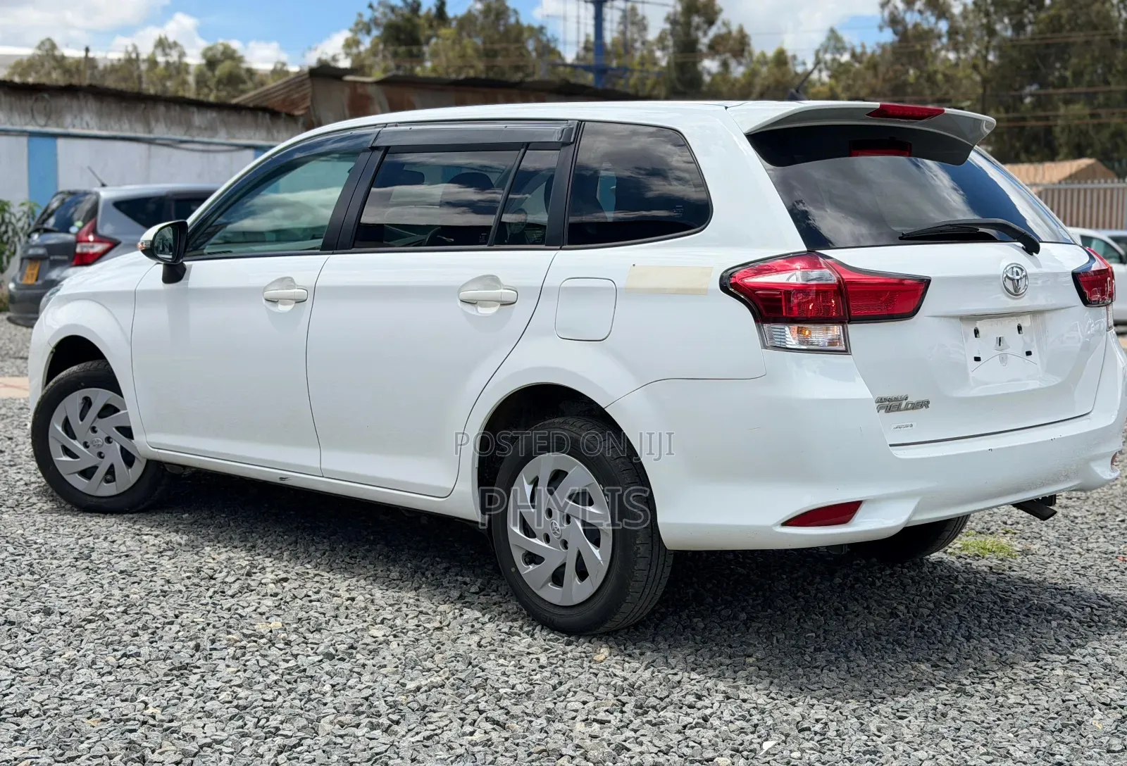 Toyota Corolla Fielder 1.5 Petrol FWD 2018 White