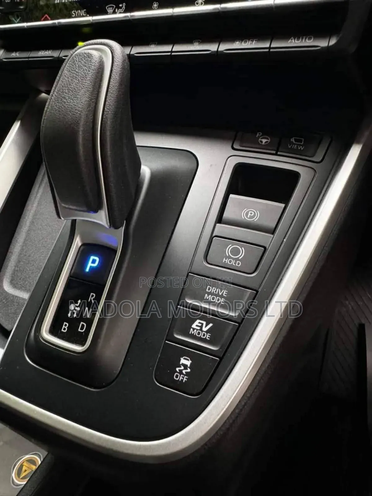 Toyota Noah 1.8 FWD Hybrid (7 seater) 2020 Black