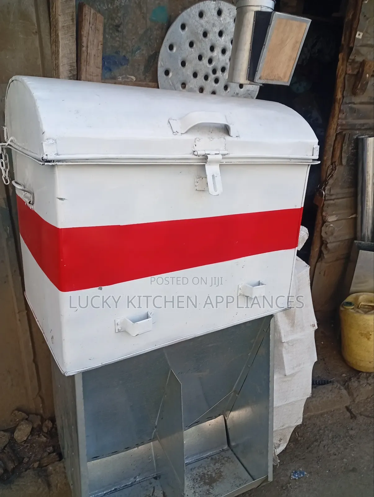 Heavy Duty Galvanised Meat Box.