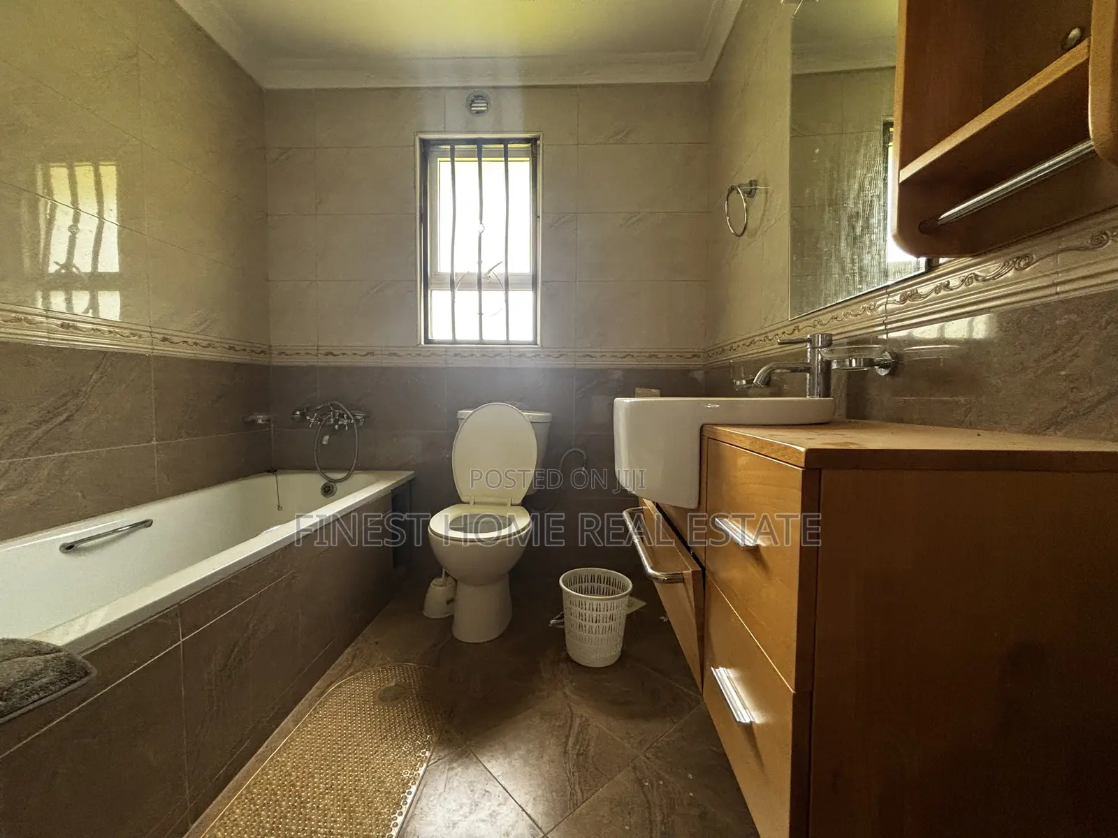 4bdrm Bungalow in Greenpark Estate, Athi River for rent