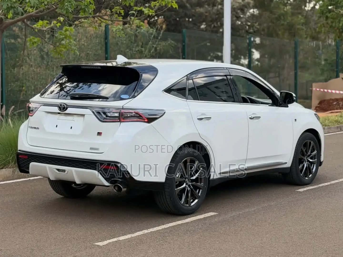Toyota Harrier 2.0 Turbo GR Sport 2018 White