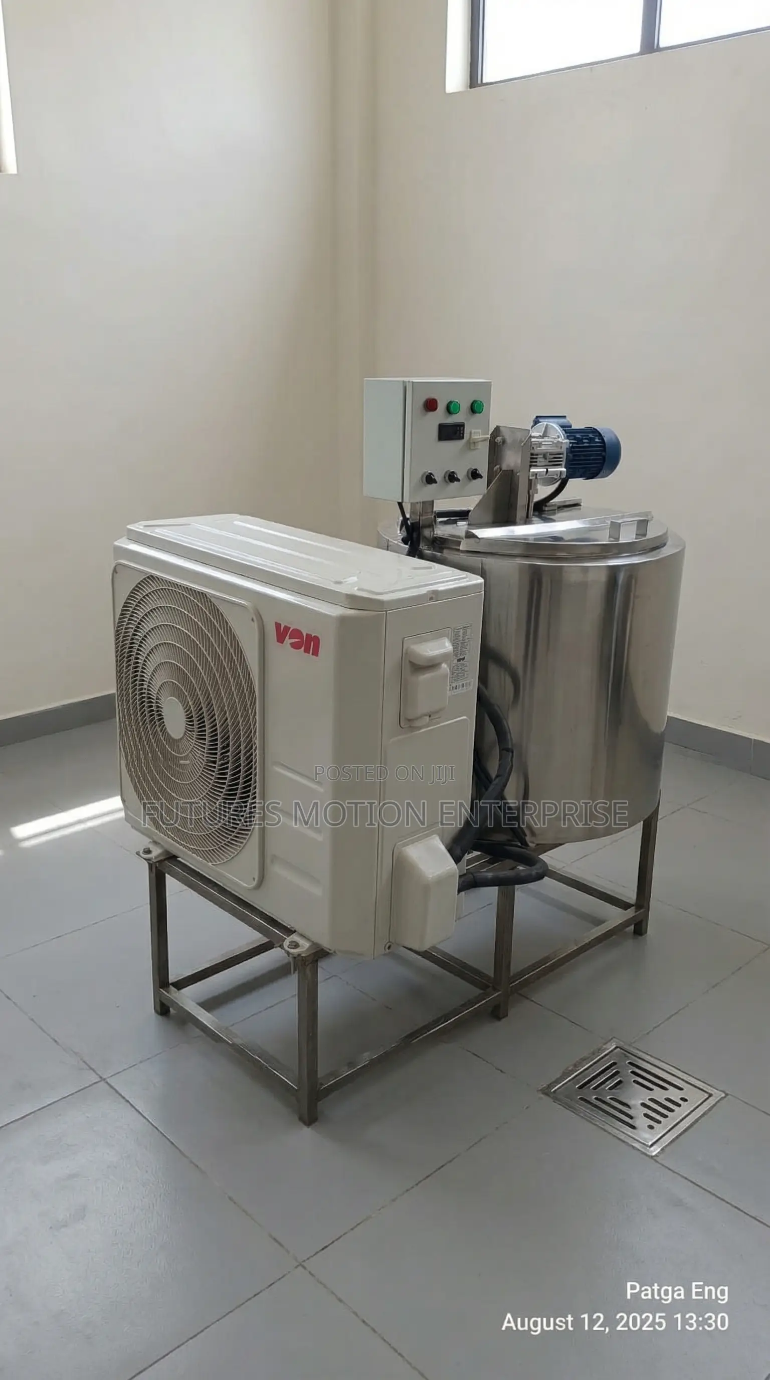 Industrial Milk Chiller 600l