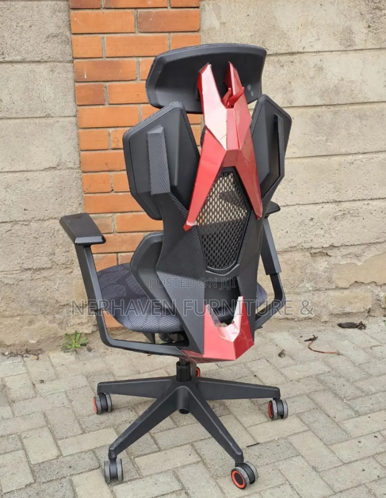 Premium Gaming Chair – Ergonomic Design