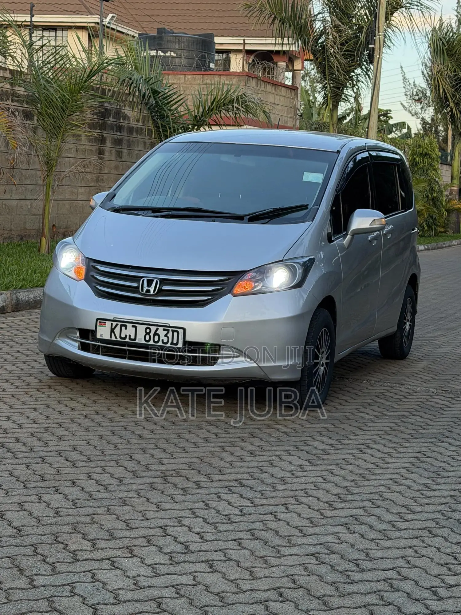 Honda Freed 2009 Silver