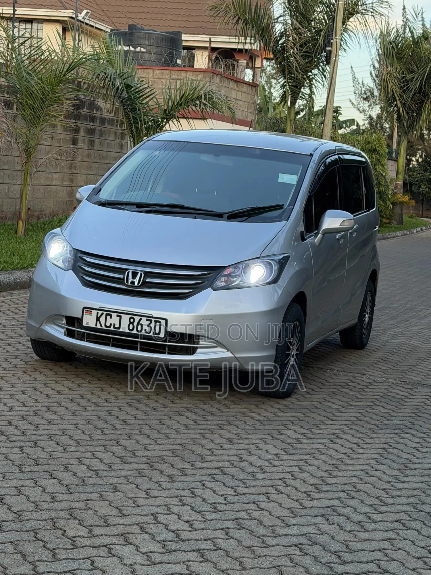 Honda Freed 2009 Silver