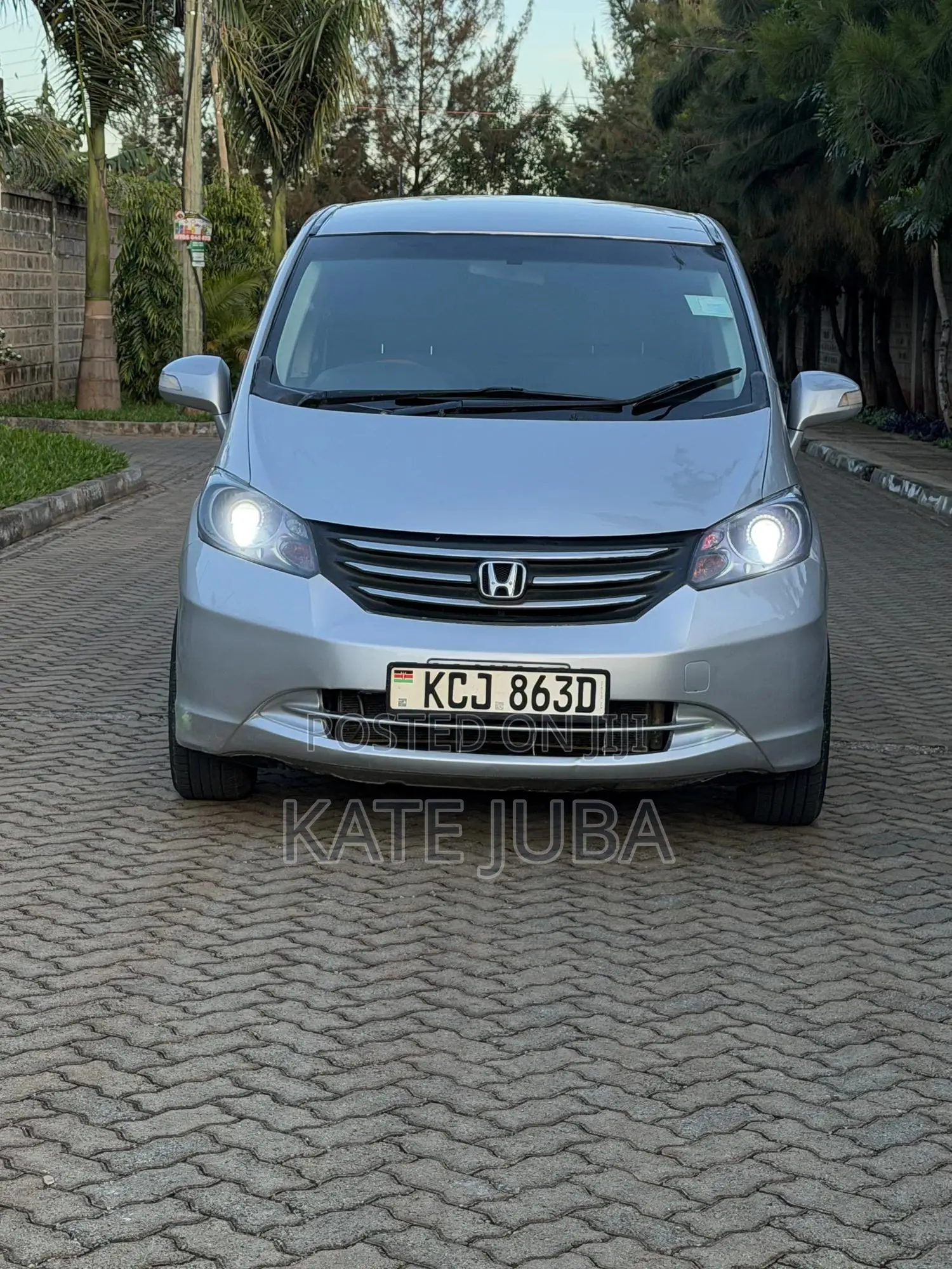 Honda Freed 2009 Silver