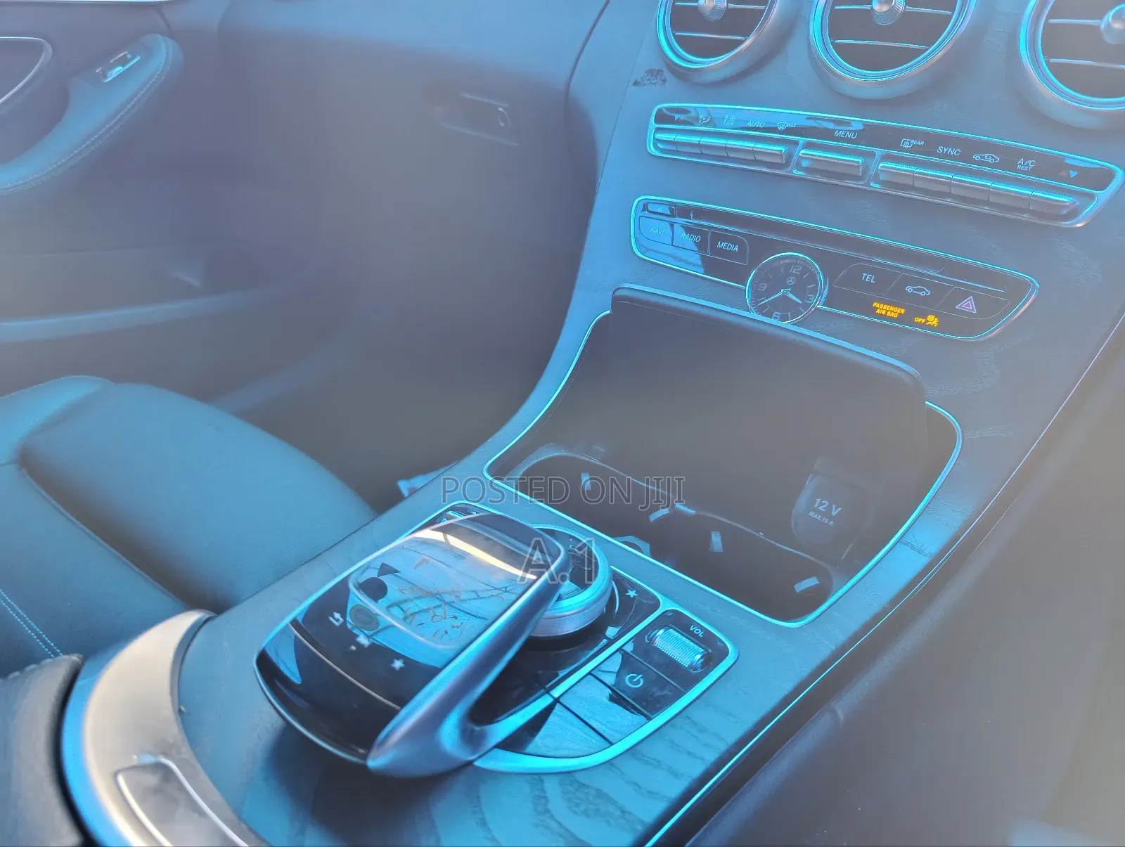 Mercedes-Benz C200 2019 Black