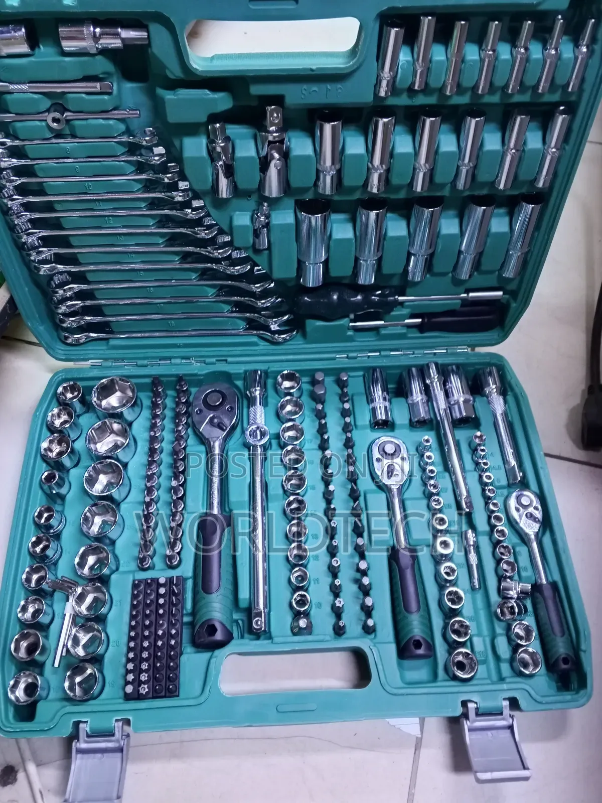 216 Pc Socket Wrench Tool Box/CRV 216 Pc Toolbox