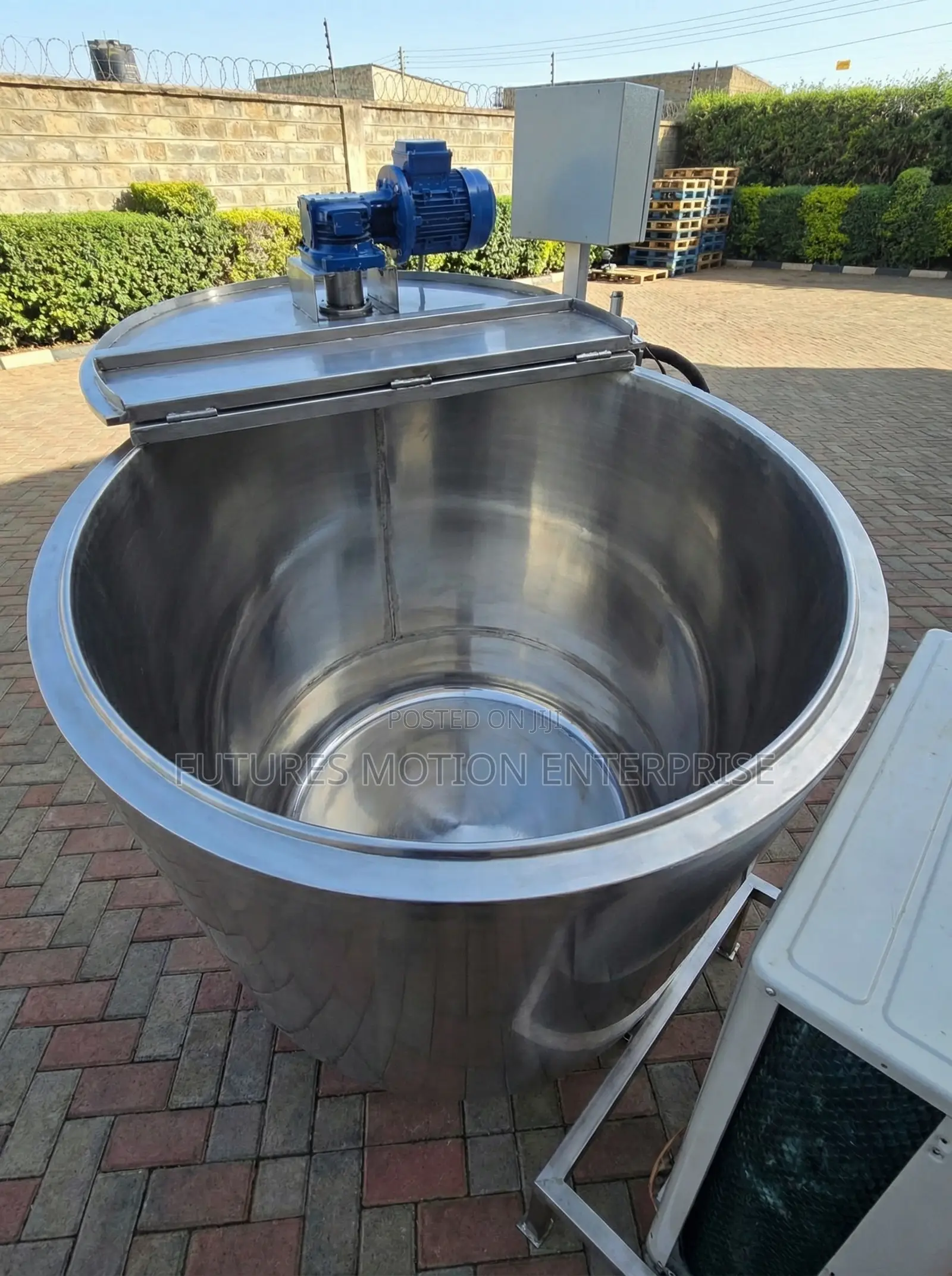 700l Milk Cooling Tank for Milk Collection Dairy Cooperatives