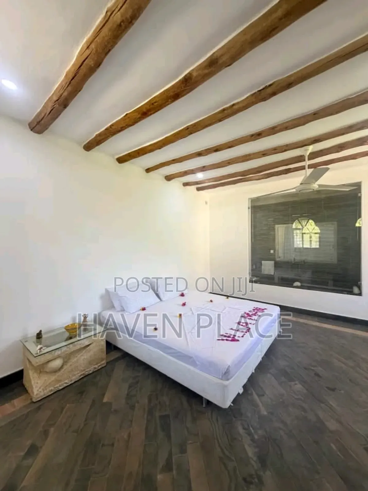 Ruaka (A Short Stroll From Two Rivers Mall KSH 3000 Per Night