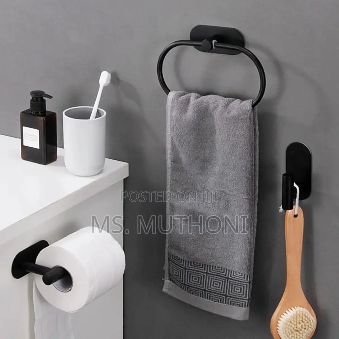 Minimalist Black Wall-Mounted Towel Holder