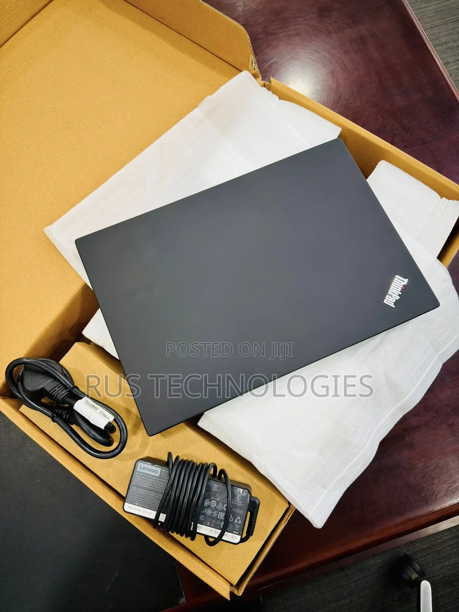 Laptop Lenovo Thinkpad T490s 8GB Intel Core i7 SSD 256GB