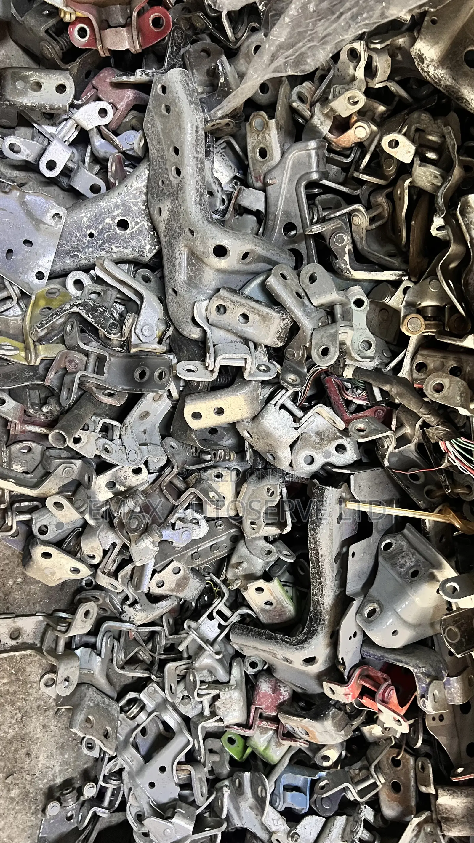 Door Hinges a Available for All Vehicle Models