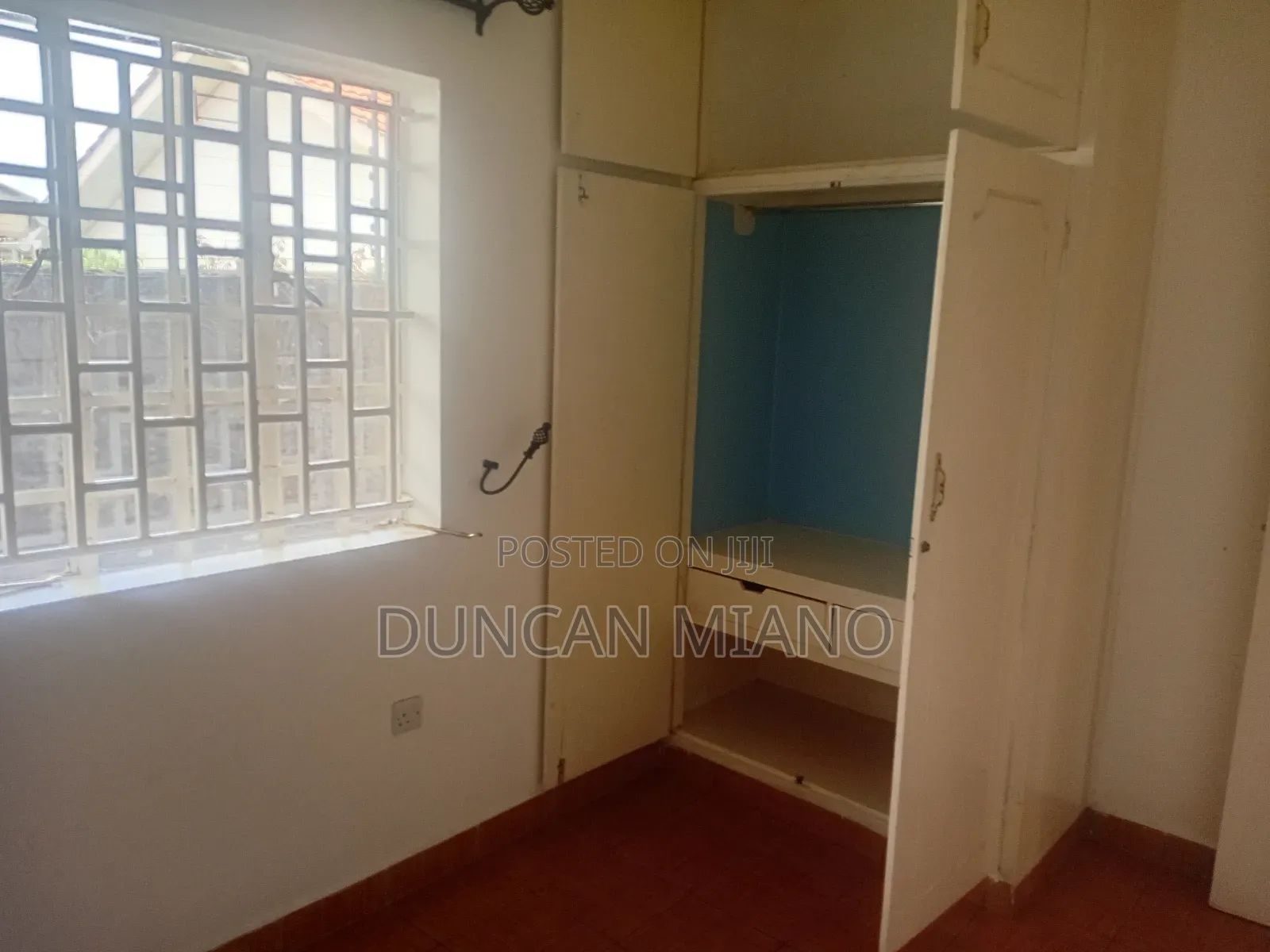 3bdrm Bungalow in Junction Kiserian for rent