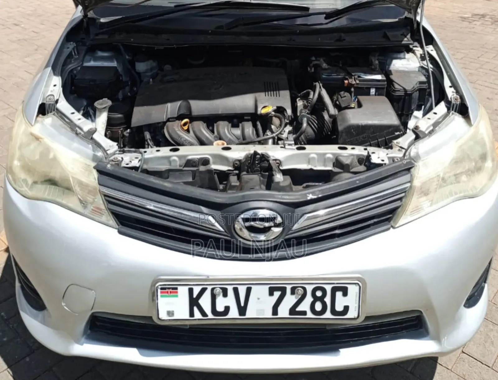 Toyota Corolla Fielder 2013 Silver