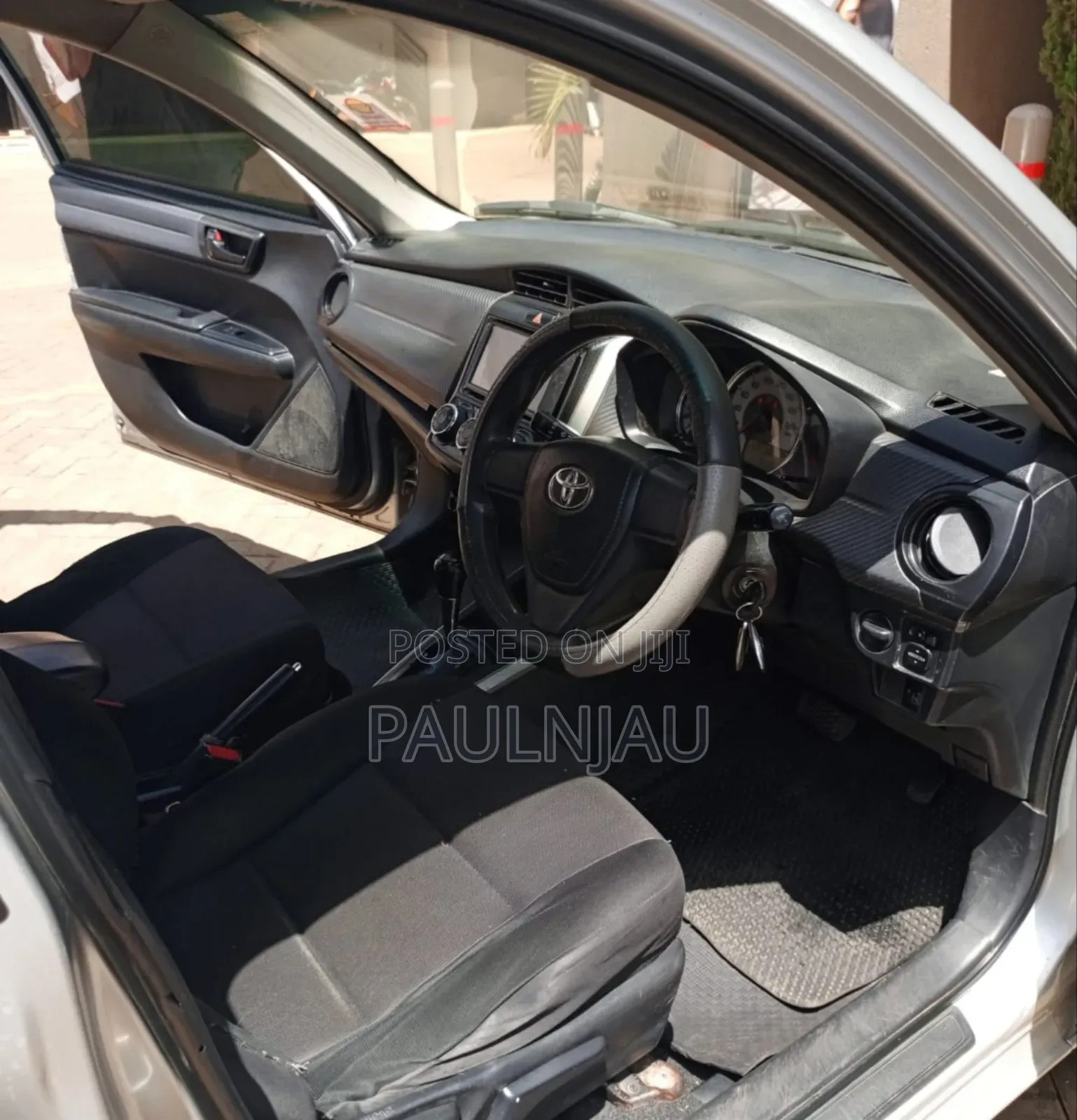 Toyota Corolla Fielder 2013 Silver