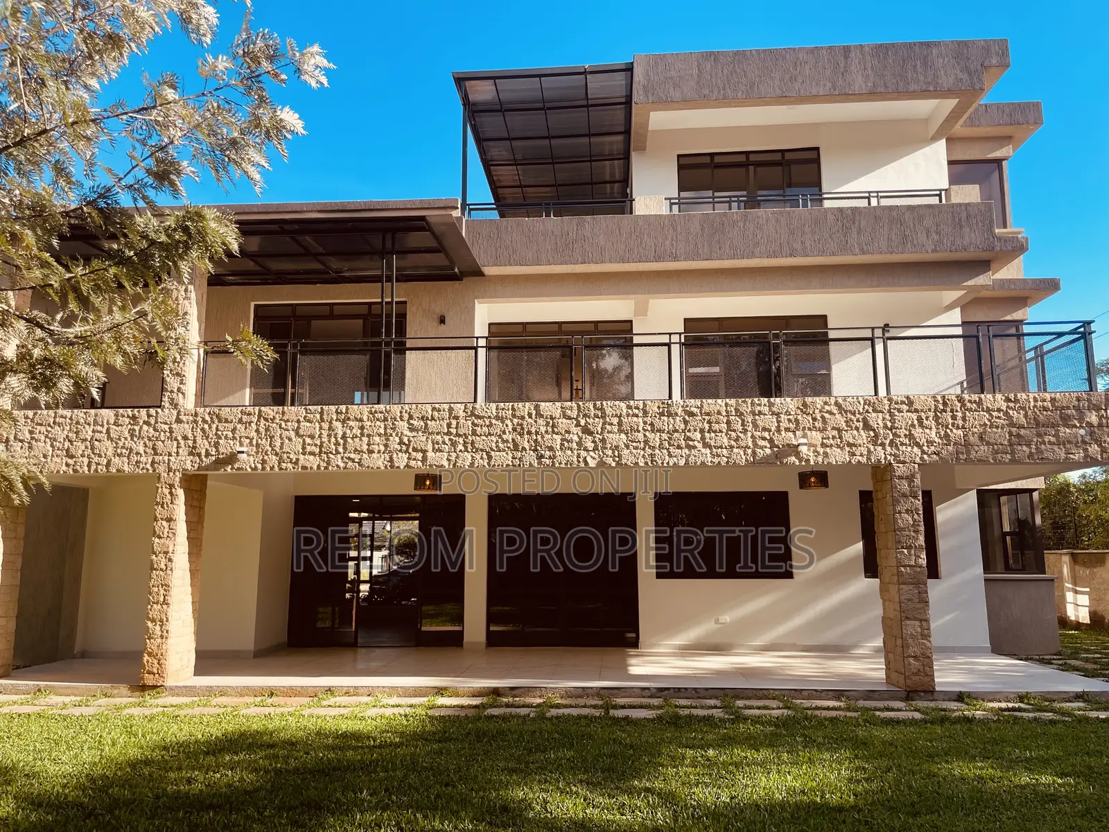 6bdrm Villa in Karen for sale