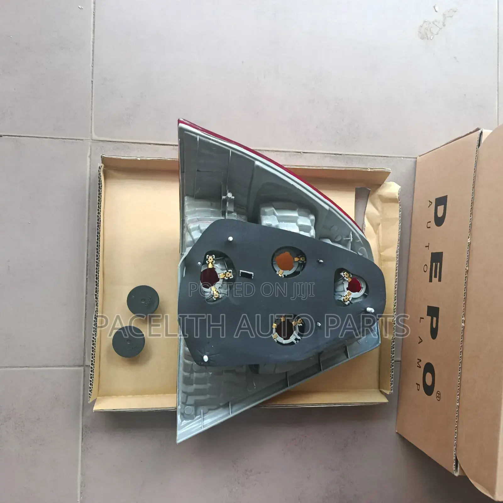 Tail Lamp / Tail Light Nze 2001 Depo