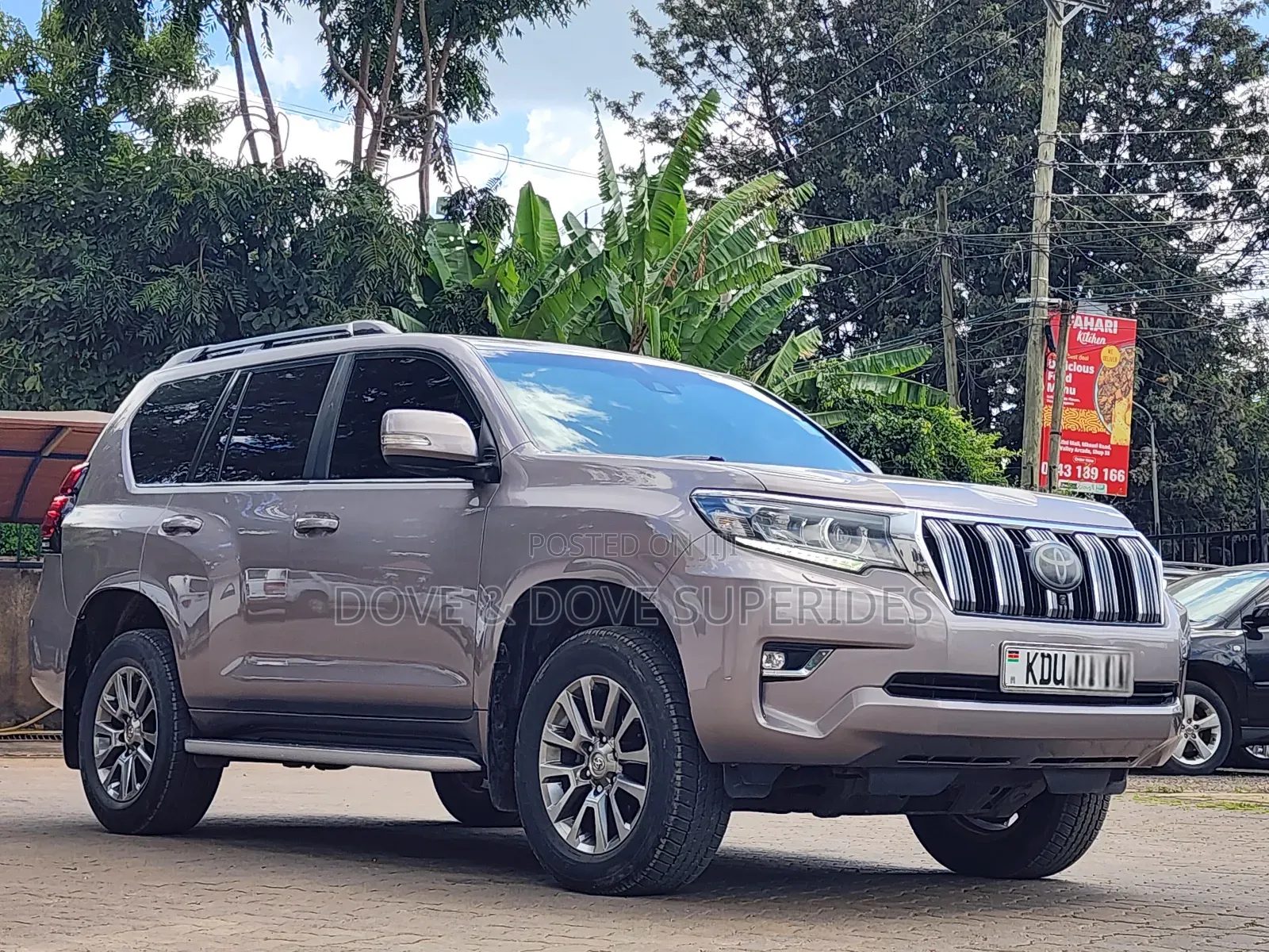 Toyota Land Cruiser Prado 3.0 190hp 2018 Gold