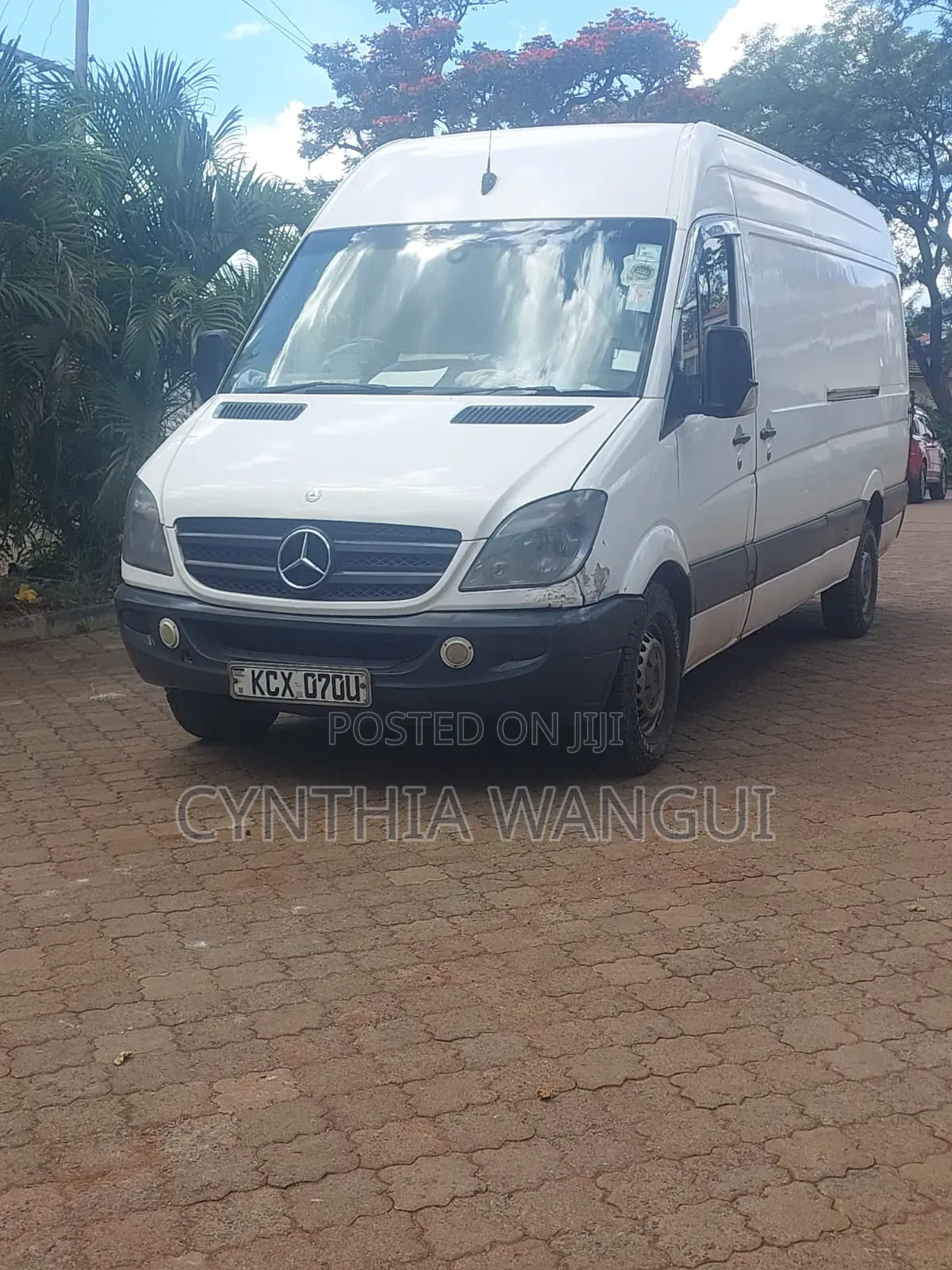 Mercedes-Benz Sprinter 2013 White