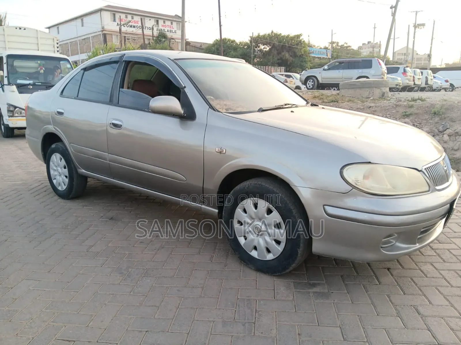 Nissan Sunny 2006 Silver