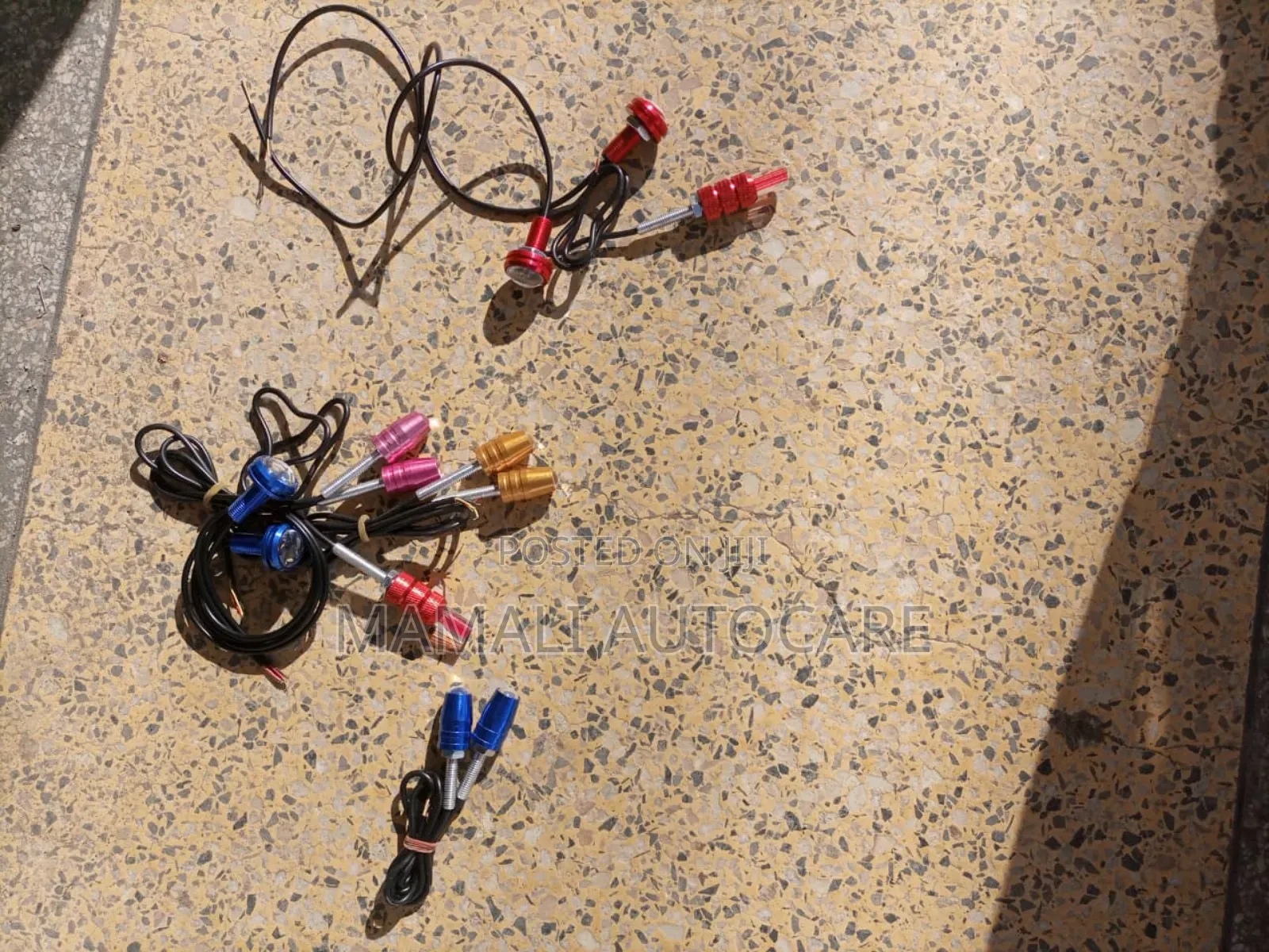 2 Pc Universal Led Screw Lights
