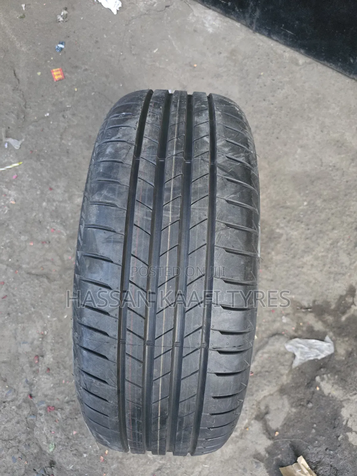 225/55r17 Bridgstone Tyre (Poland)