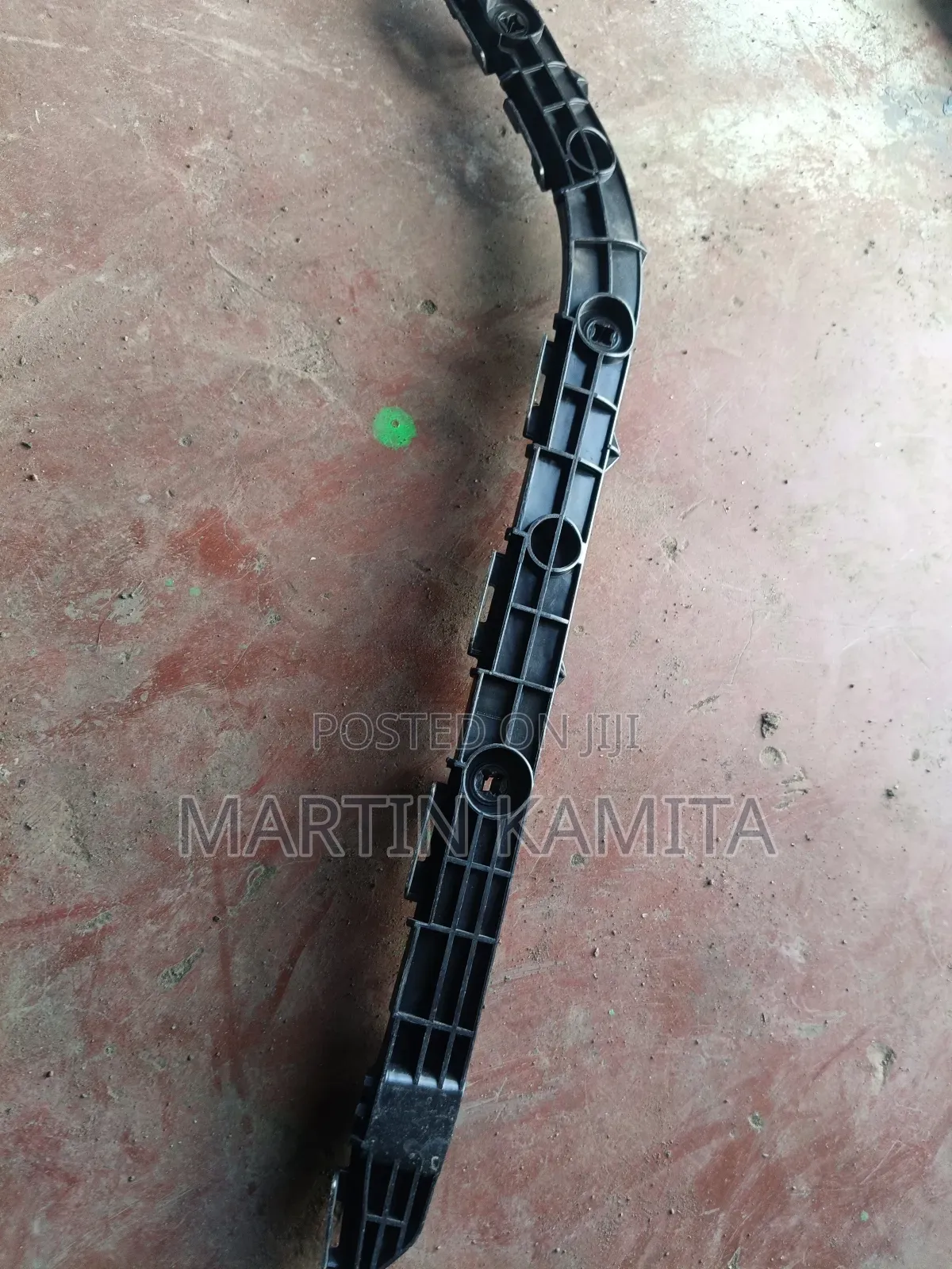 Bumper Slides Rear Premio/Allion 260