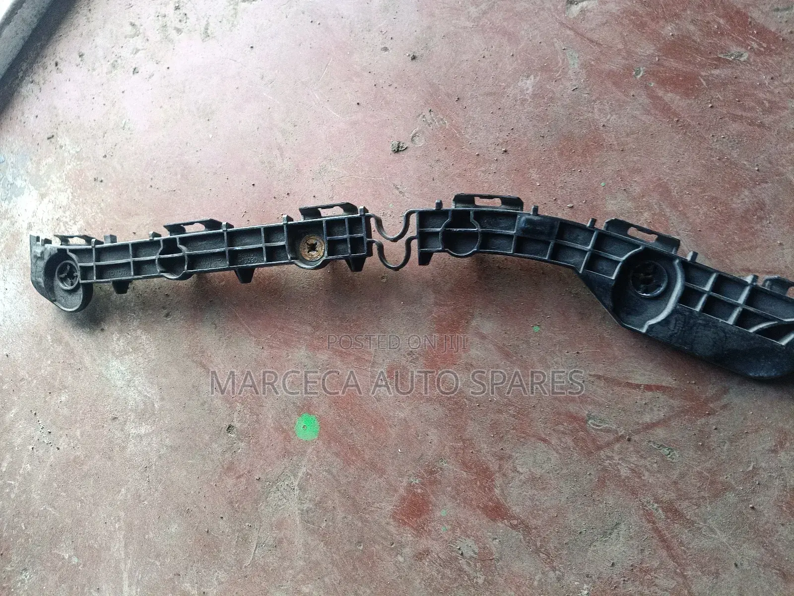 Bumper Slides Rear Fielder 165