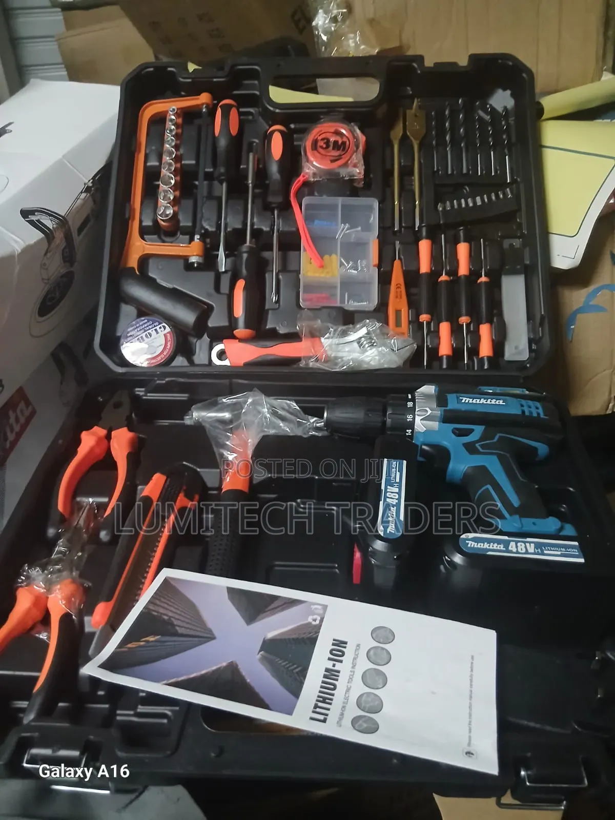 Makita Cordless Drill Set