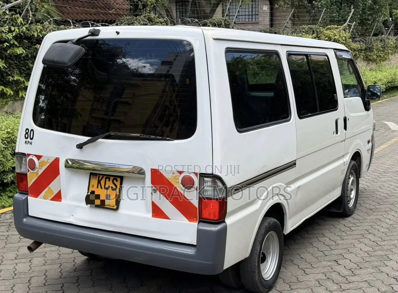 Mazda Bongo 2011 White