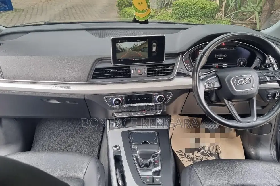 Audi Q5 2.0T Premium AWD quattro 2018 Gray