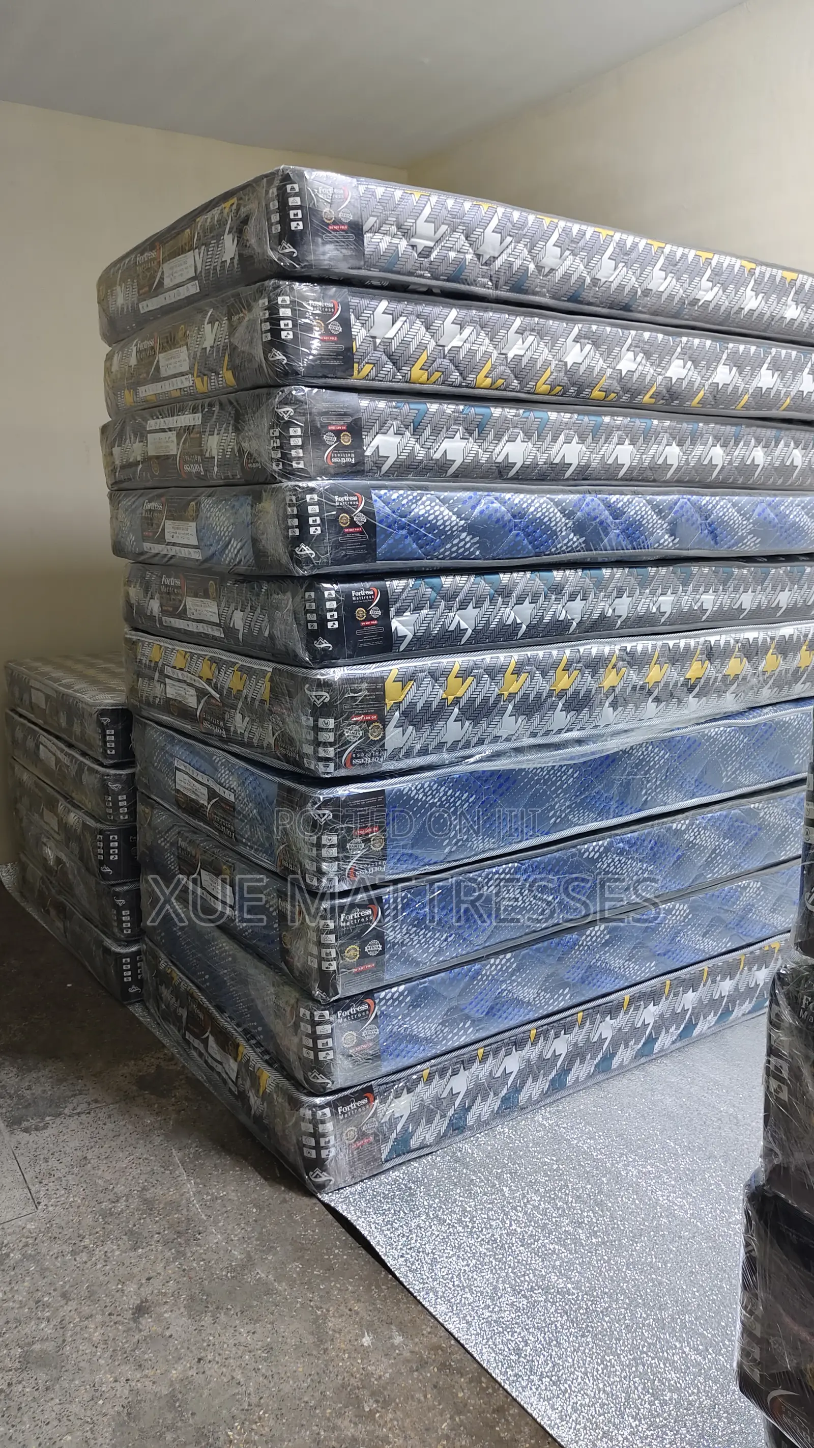 6x6ftx10in Fortress Premium Quilted Fibre Mattress + 2 Free Pillows