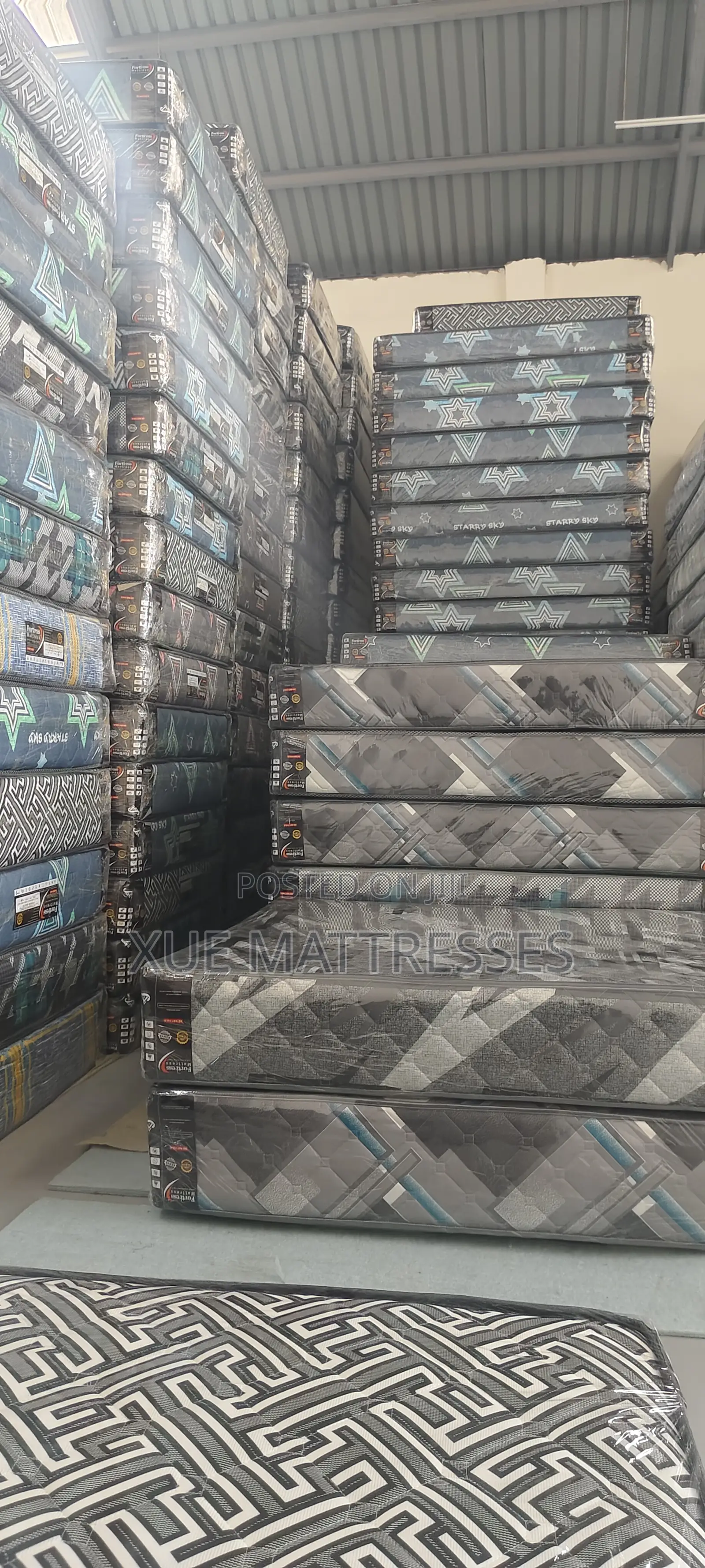 6x6ftx16in Fortress Premium Quilted Fibre Mattress + 2 Free Pillows