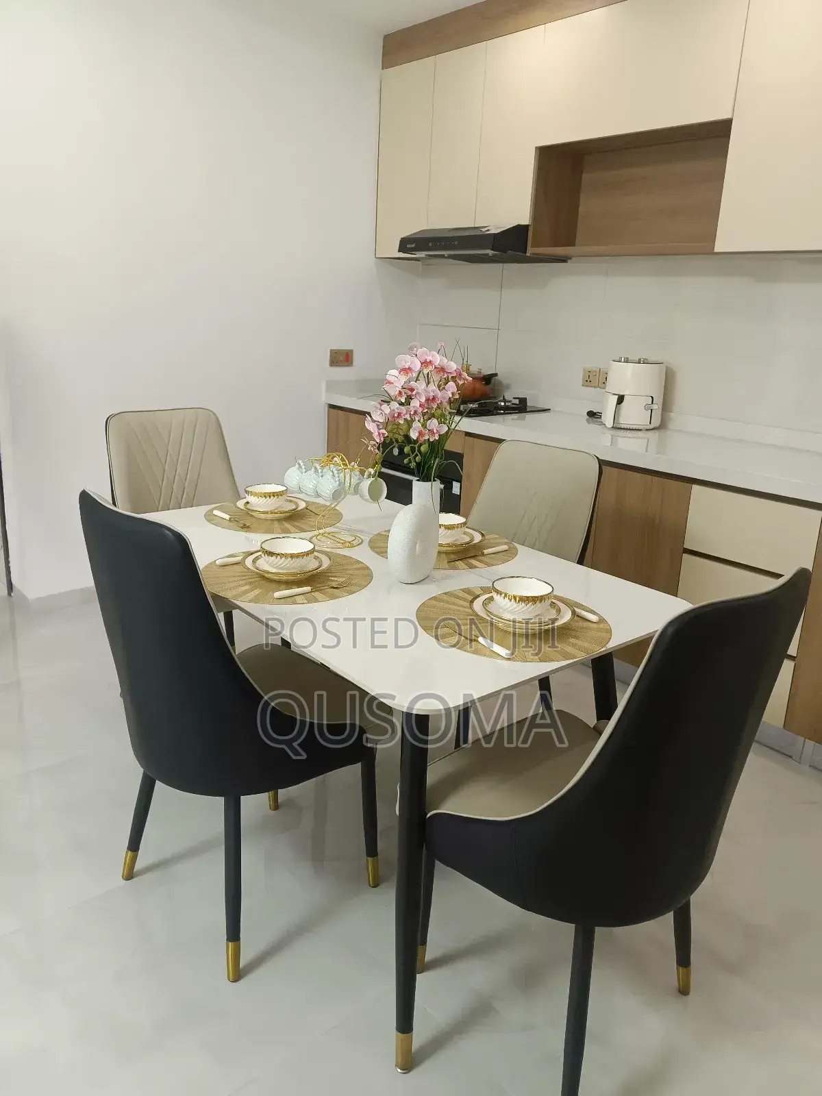 4bdrm Apartment in Woodley Estate for sale