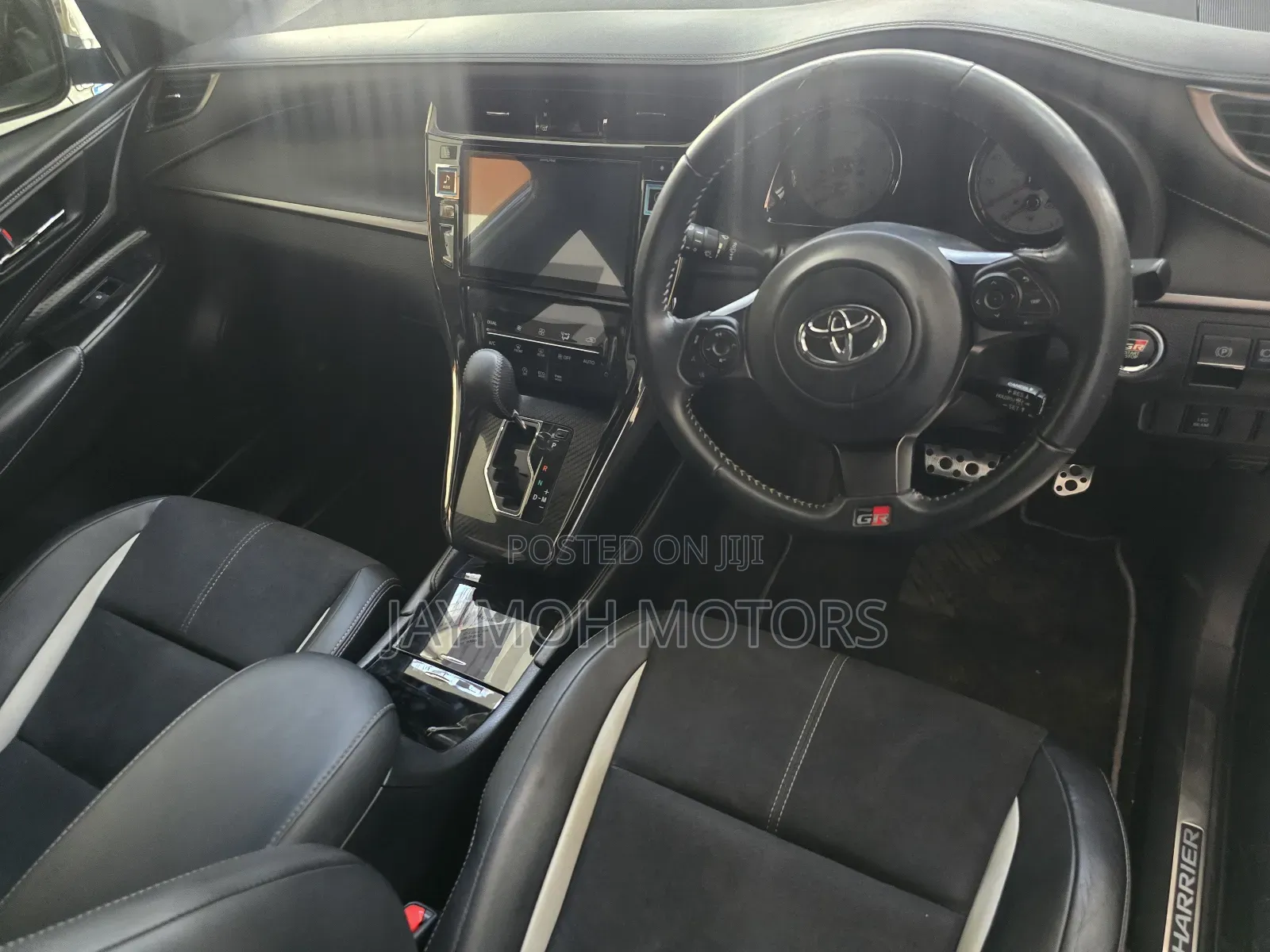 Toyota Harrier 2018 Black