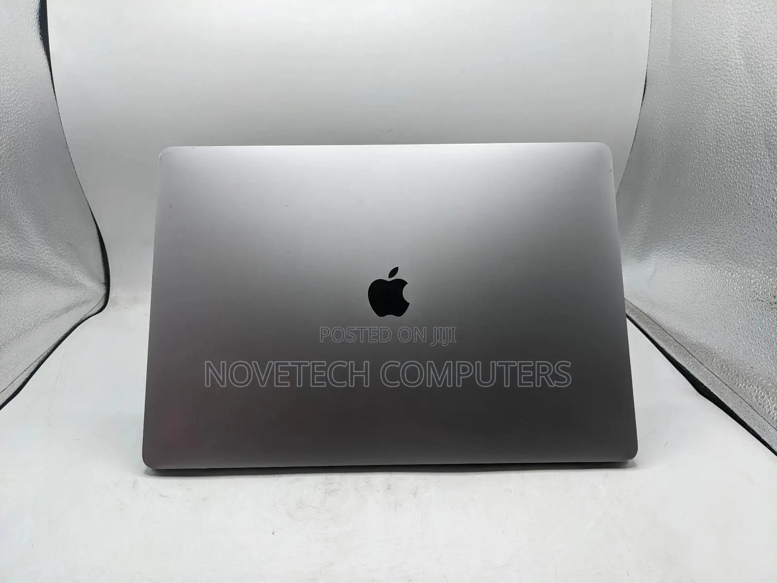 Laptop Apple MacBook Pro 2019 16GB Intel Core i9 SSD 1T