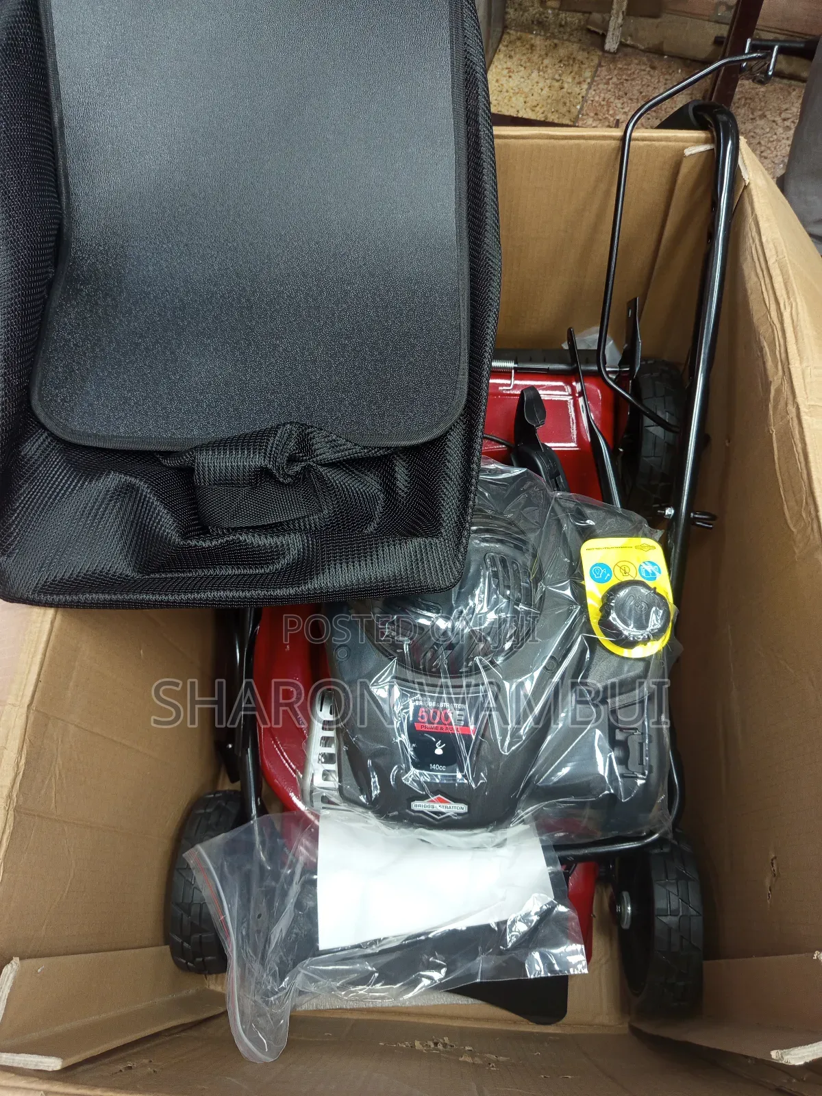 Briggs and Stratton Lawn Mower 140cc/500e Briggs and Stratton L.Mower