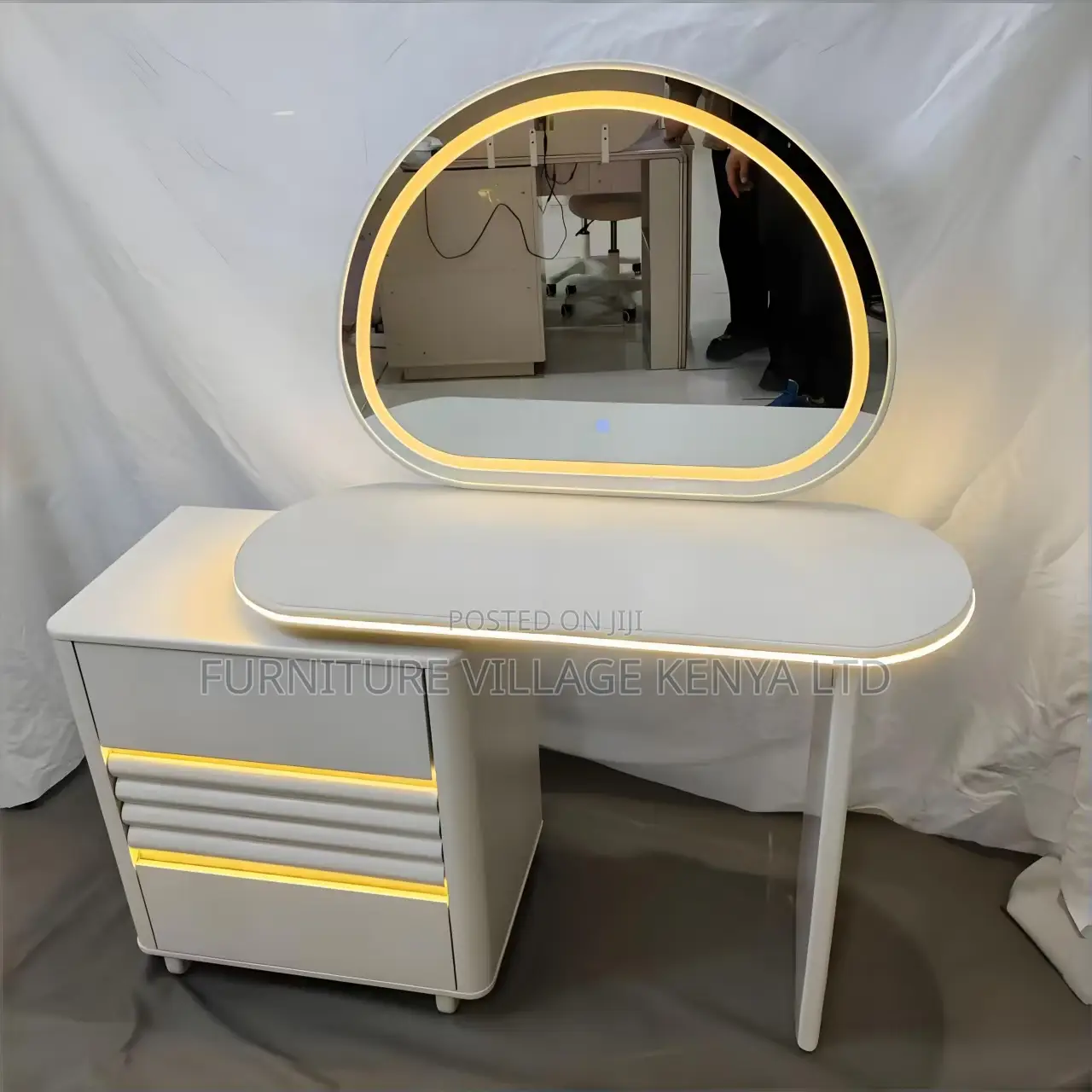 Dressers; Modern Table With Mirror and Drawers