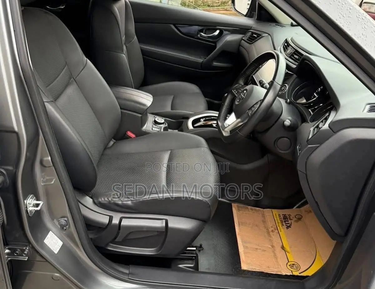 Nissan X-Trail 2019 Gray