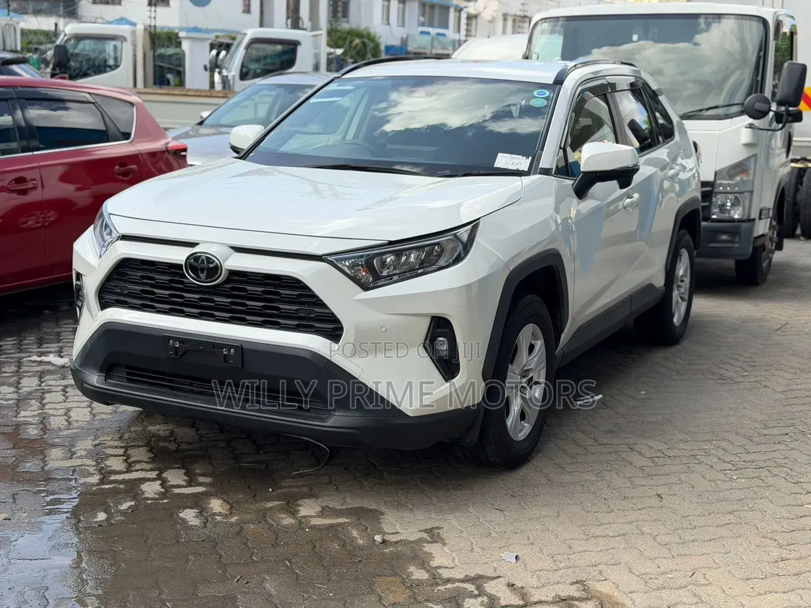 Toyota RAV4 2020 White