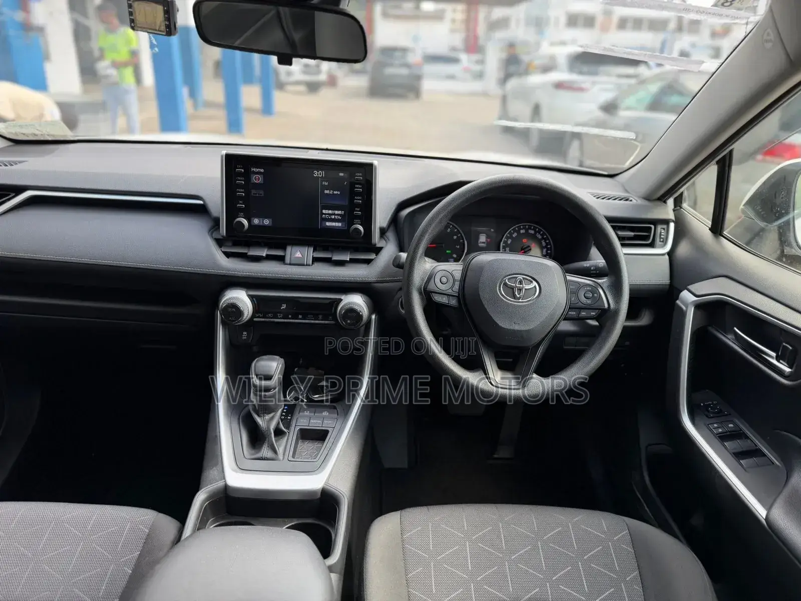 Toyota RAV4 2020 White